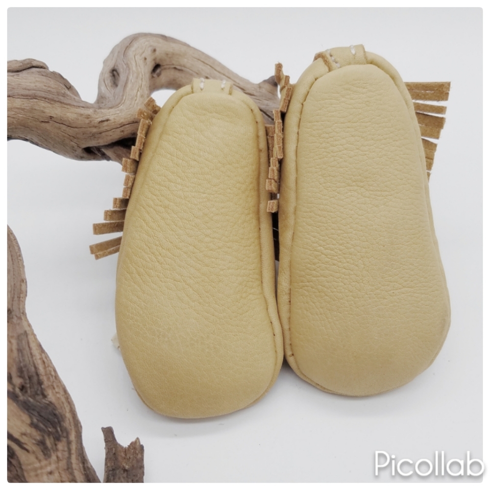 Genuine Leather Baby Fringed Moccasins - Picture 3 of 3